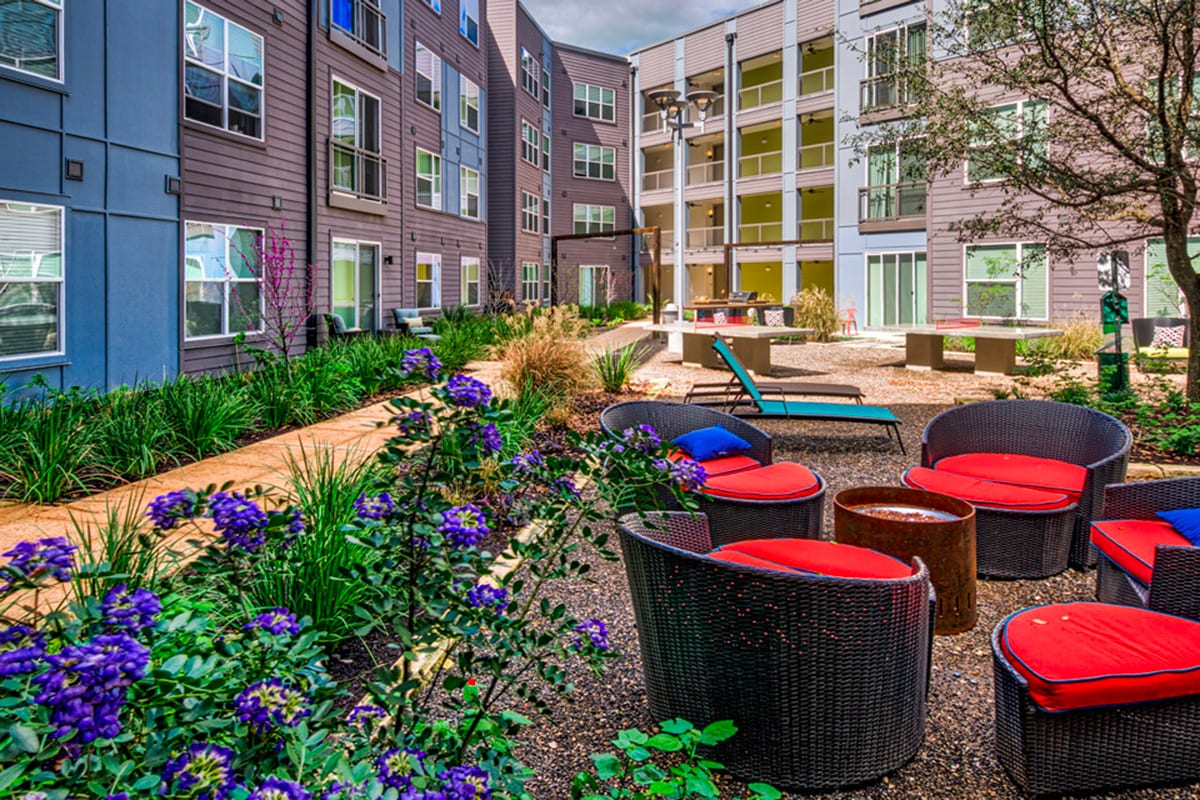 Bell Partners Acquires Apartment Community in Austin, Texas