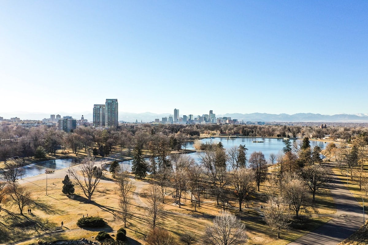 Bell Partners and Hansainvest Acquire Apartment Community in Metro Denver Area