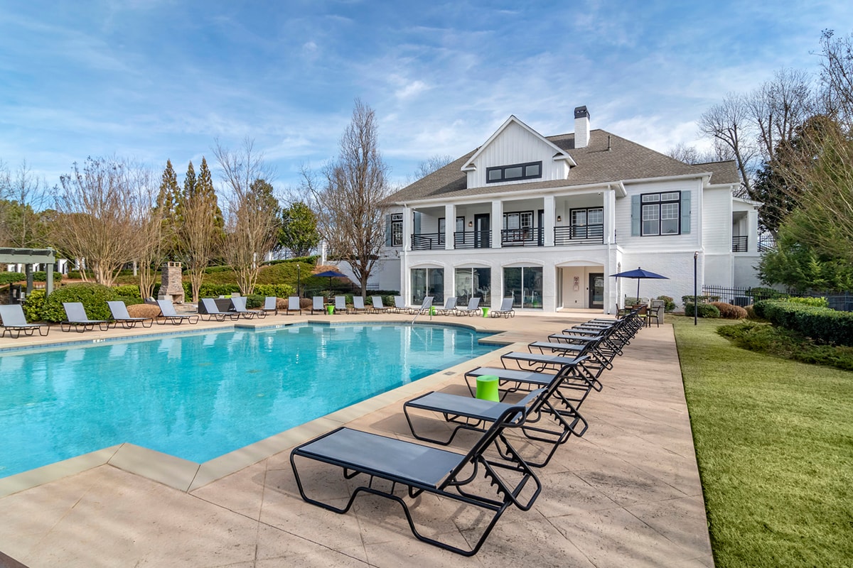 Bell Partners Acquires Multifamily Community in Metro Atlanta Area